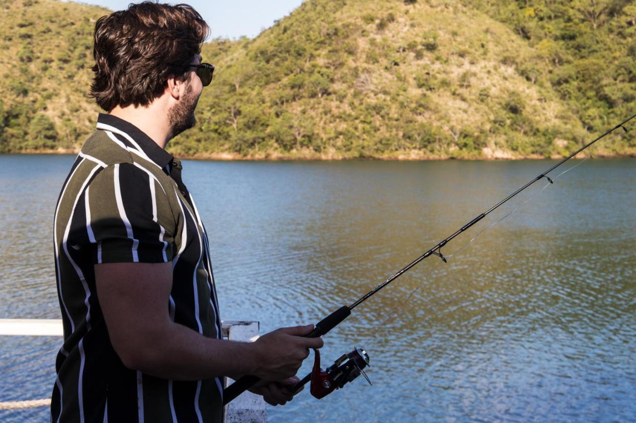 Pousada Piratas Do Barro Branco Pedregulho Buitenkant foto