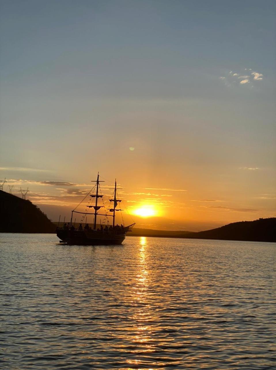 Pousada Piratas Do Barro Branco Pedregulho Buitenkant foto